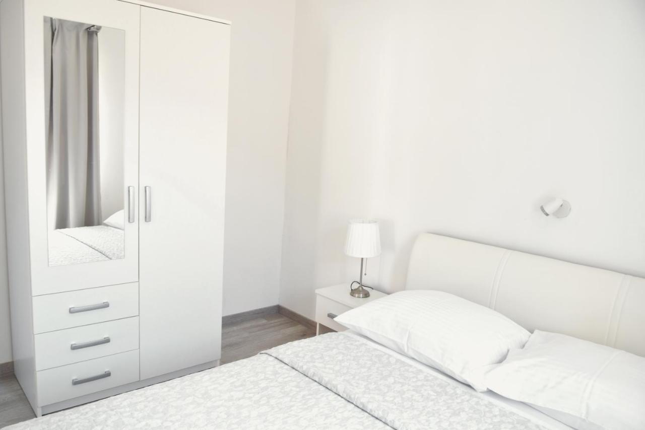 Rab Apartments Aurora Rab Town Eksteriør billede